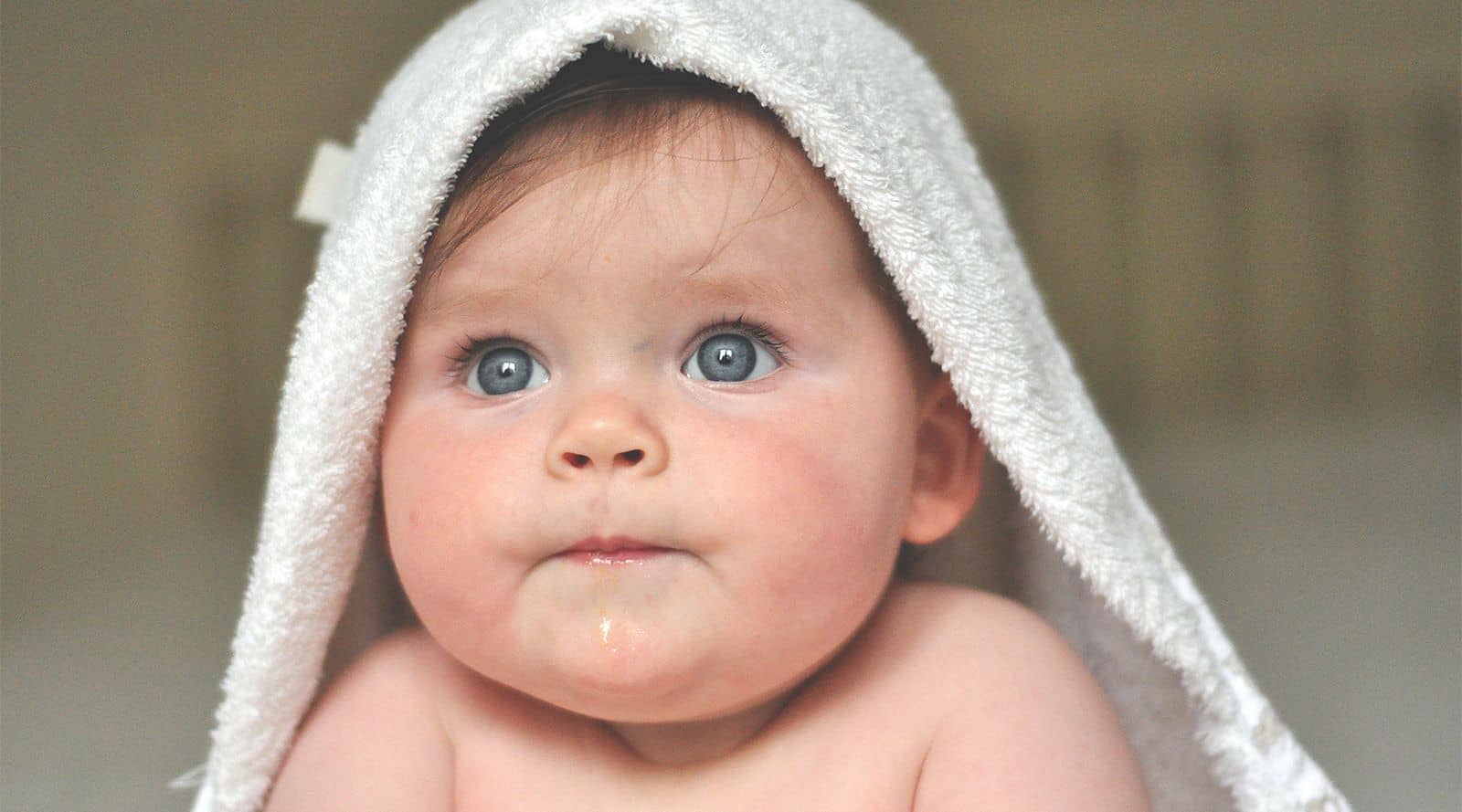 Learn how to bathe your baby