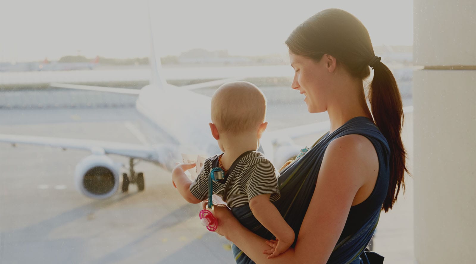 Tips For Travelling With A Baby | SMA Baby