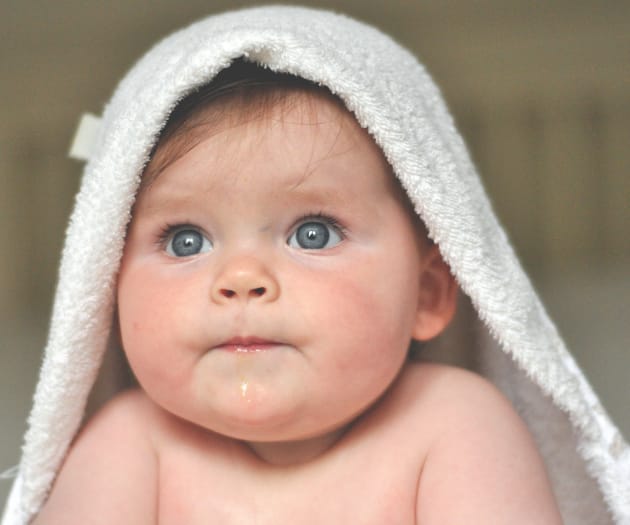 newborn-bathing-baby