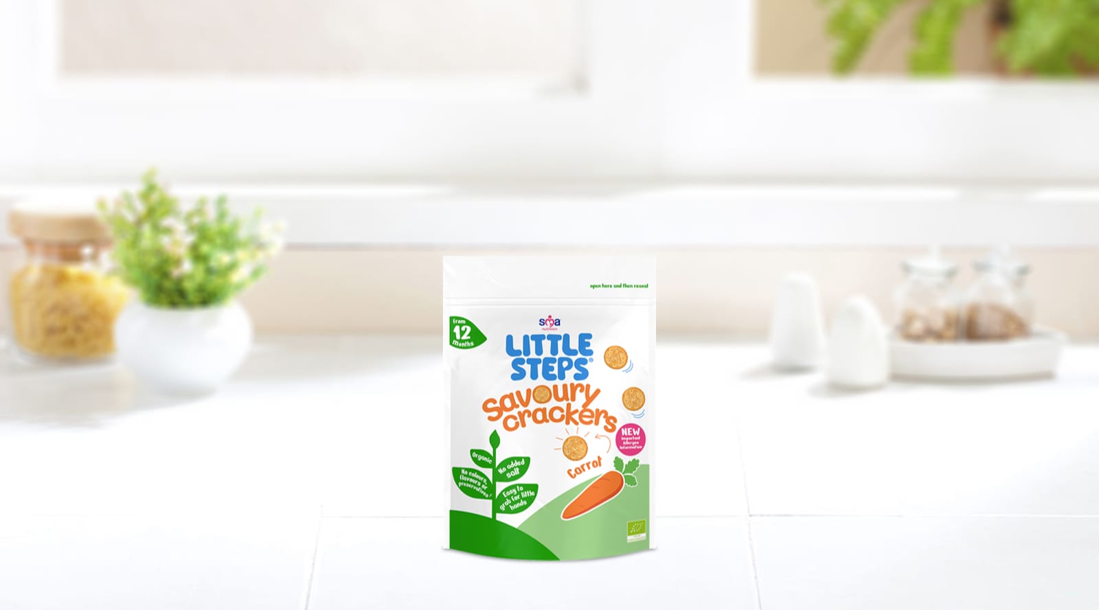 LITTLE STEPS Organic Savoury Crackers Carrot